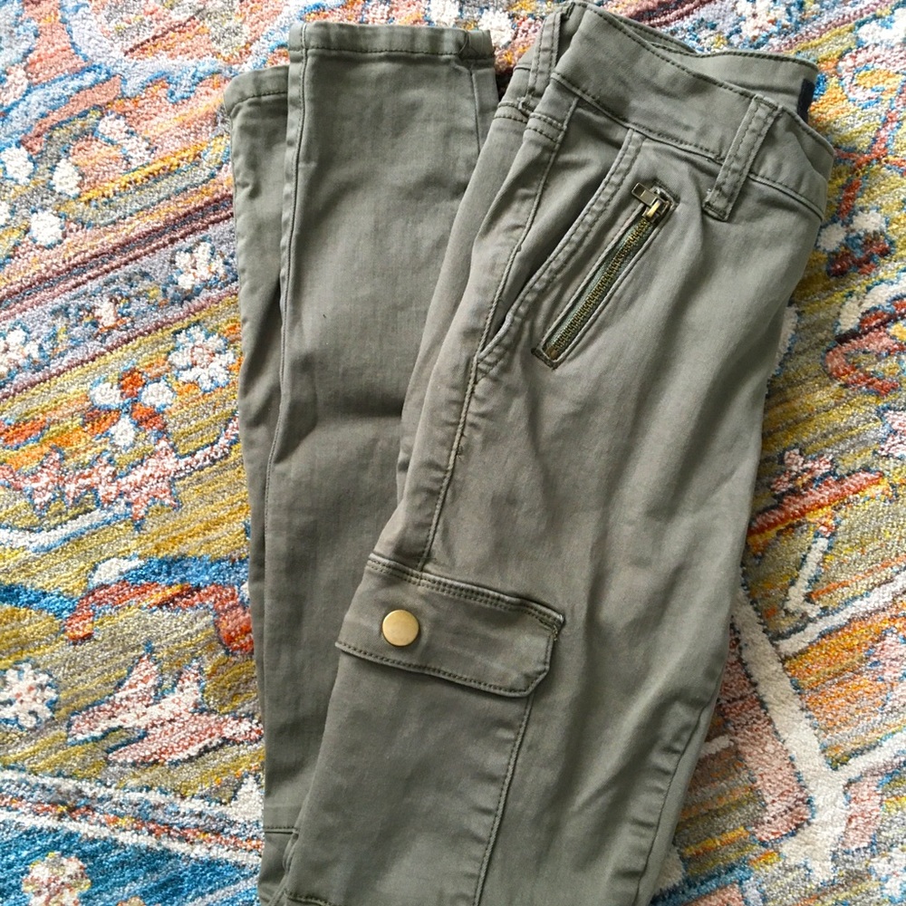 Greeen pants